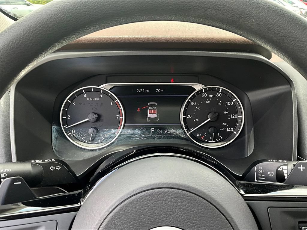 Used 2023 Nissan Rogue SV AWD/4WD image 15