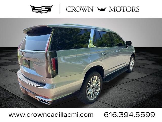 Used 2024 Cadillac Escalade Premium Luxury AWD/4WD image 7