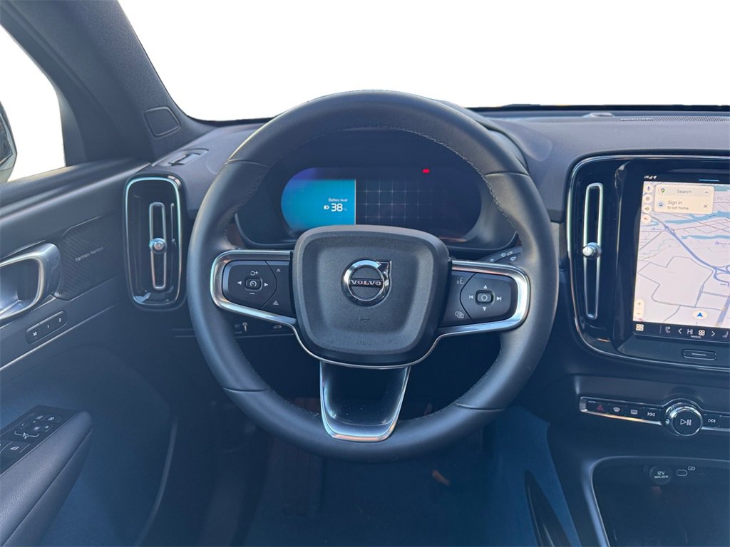 Certified 2022 Volvo C40 P8 Recharge Ultimate image 13