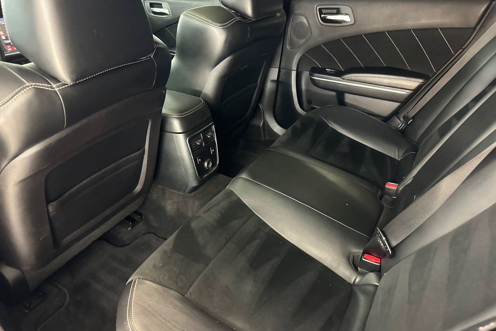 Used 2012 Dodge Charger SRT8 w/ Adaptive Cruise Control Group RWD image 25