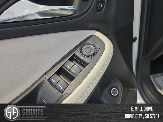 Used 2021 Buick Encore GX Essence w/ Advanced Technology Package AWD/4WD image 11