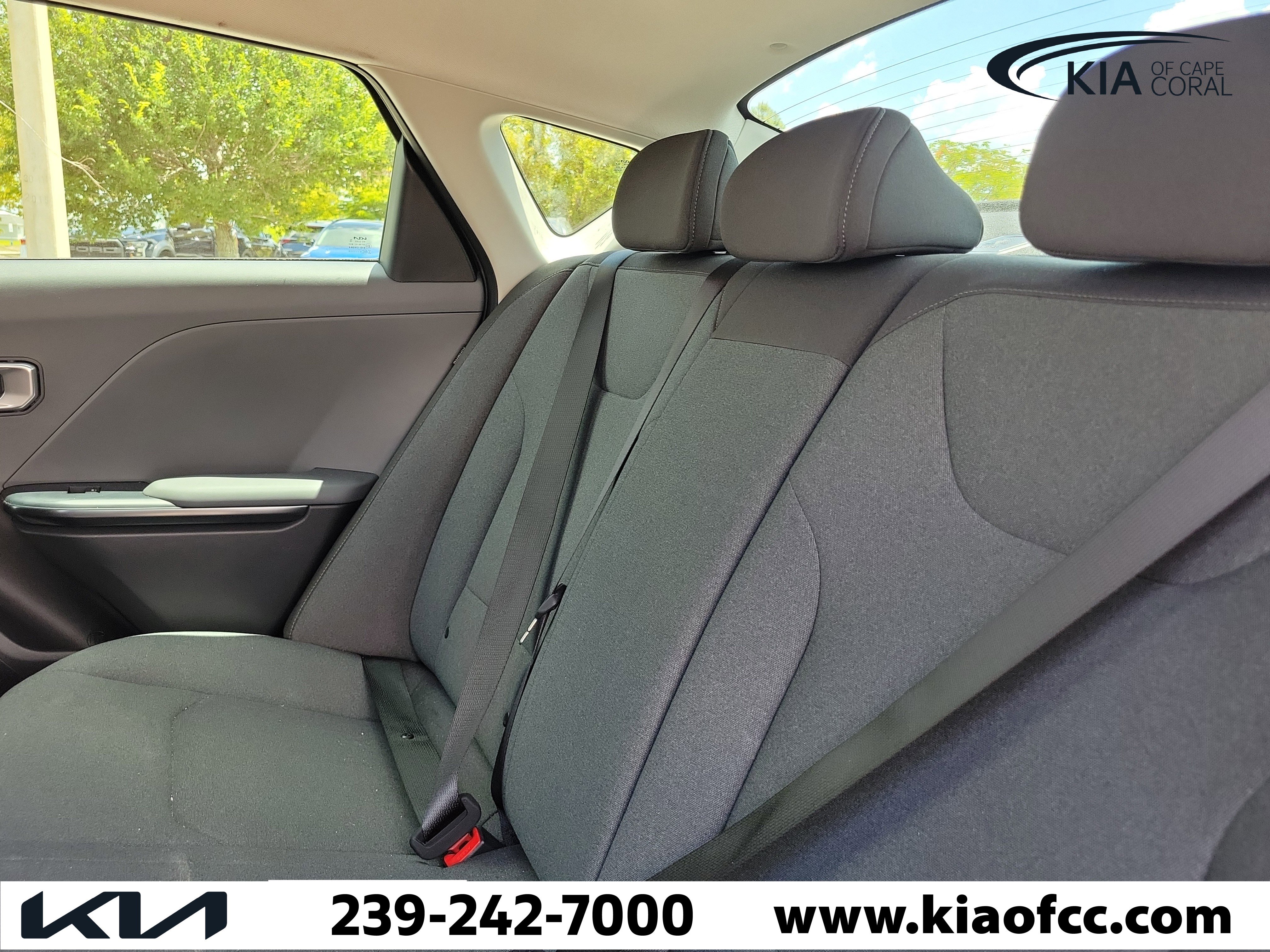 Used 2025 Kia K4 LXS FWD image 19