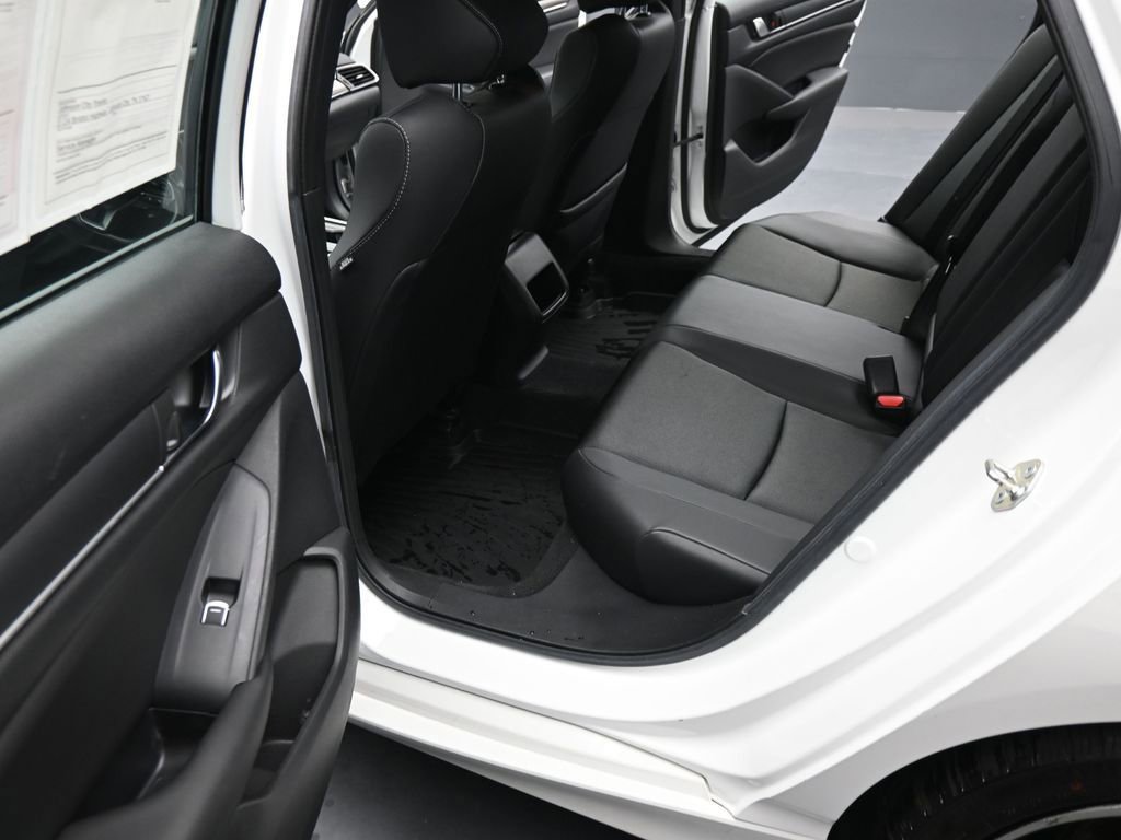 Used 2020 Honda Accord Sport image 16