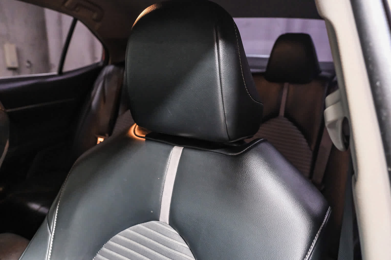 Used 2022 Toyota Camry SE w/ Carpet Mat Package (TMS) FWD image 26