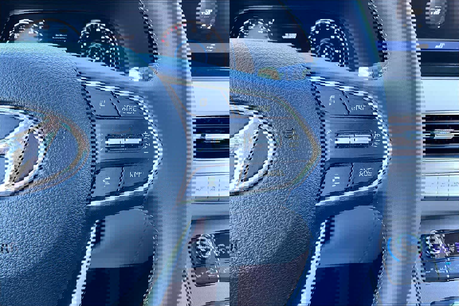 Used 2021 Hyundai Palisade Limited w/ Cargo Package FWD image 24