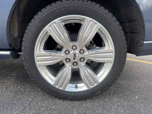 Used 2023 Ford Expedition Max Platinum image 11