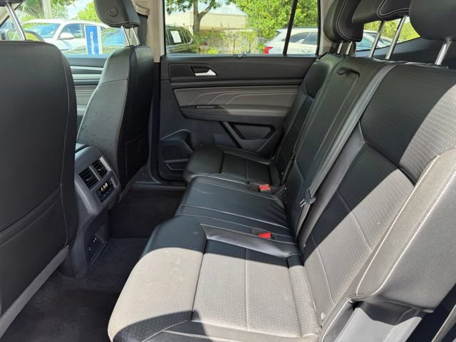 Used 2023 Volkswagen Atlas SEL R-Line AWD/4WD image 12