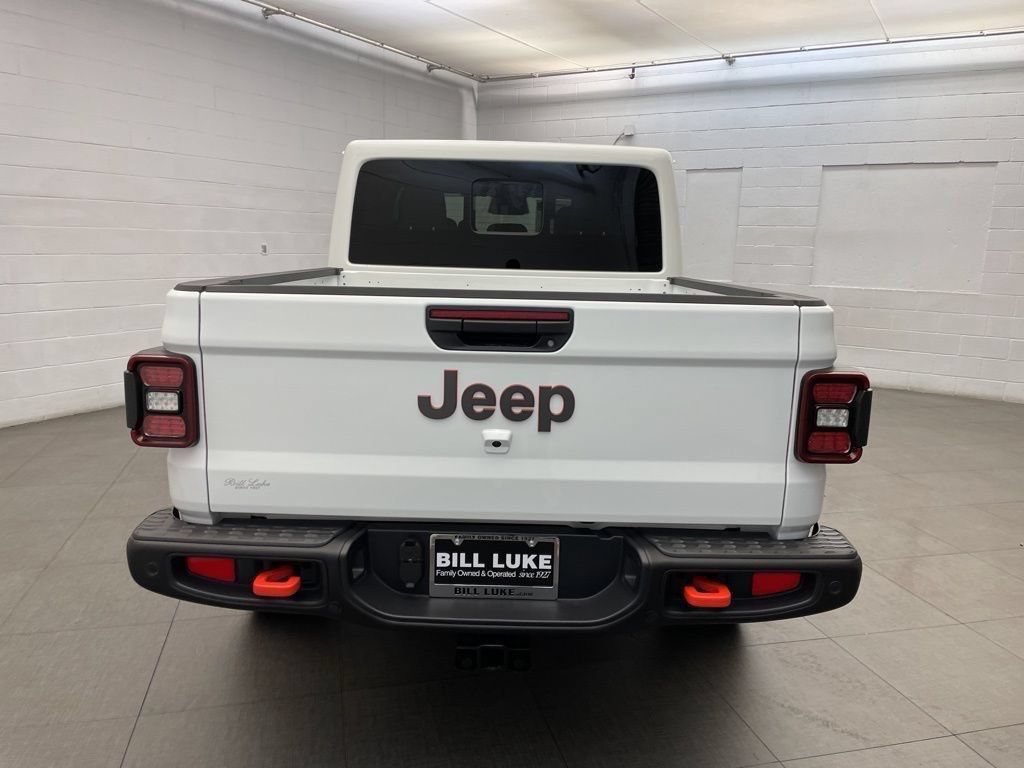 New 2026 Jeep Gladiator Mojave AWD/4WD image 4
