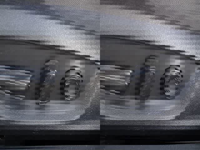 Used 2023 Toyota Camry LE image 7