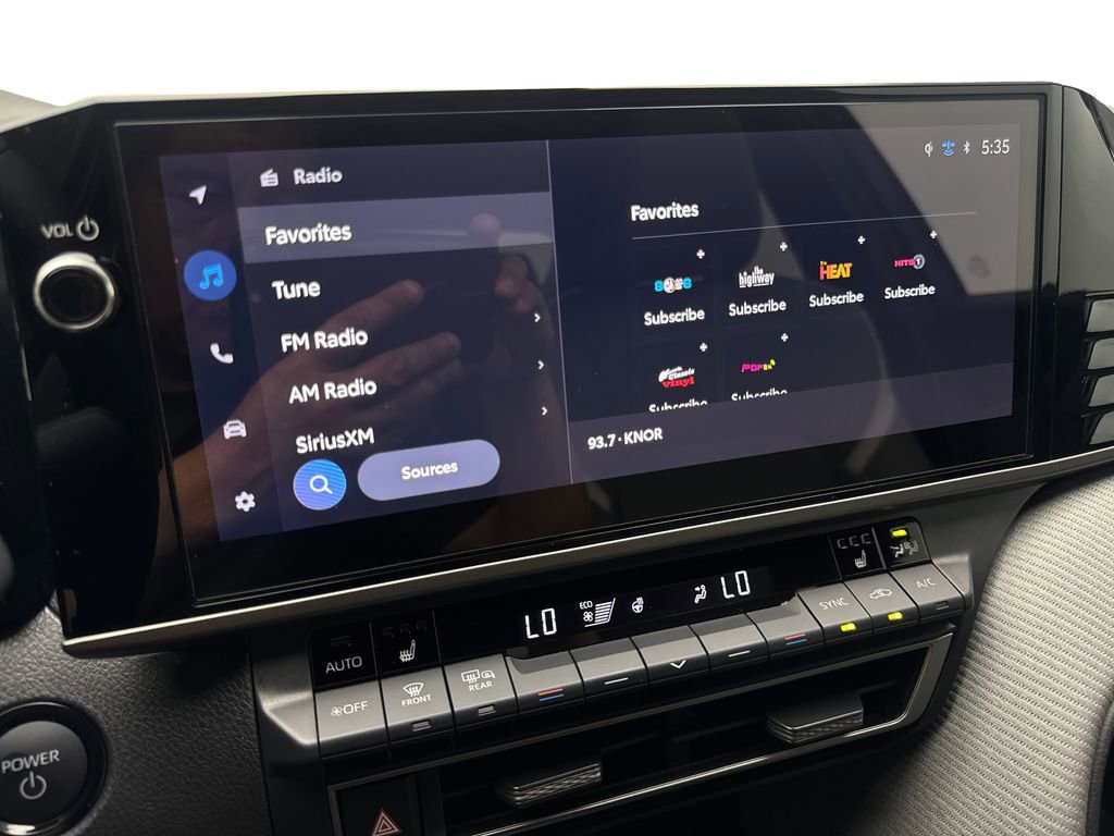 Used 2025 Toyota Camry SE w/ Multimedia Upgrade Package FWD image 64