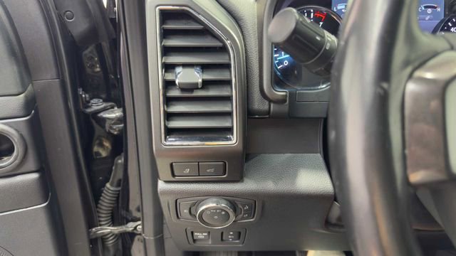 Used 2021 Ford Expedition Max Limited RWD image 34