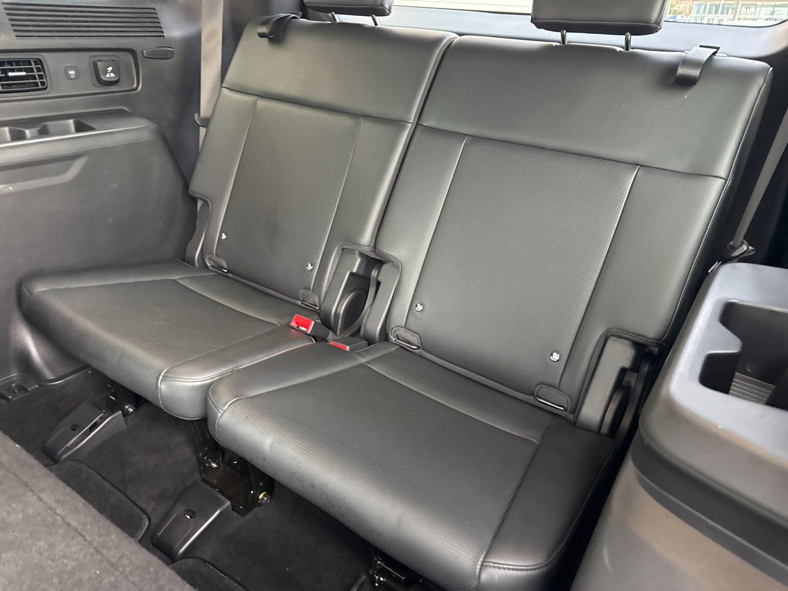 Certified 2024 Hyundai Santa Fe Limited image 15