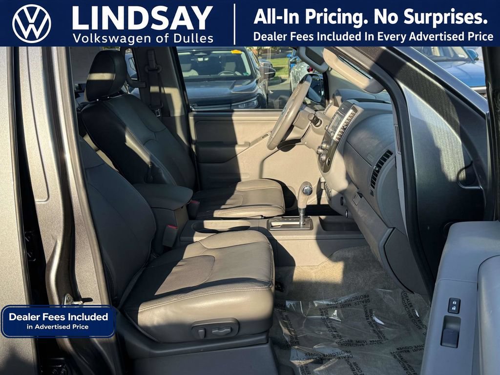 Used 2016 Nissan Frontier SL AWD/4WD image 12