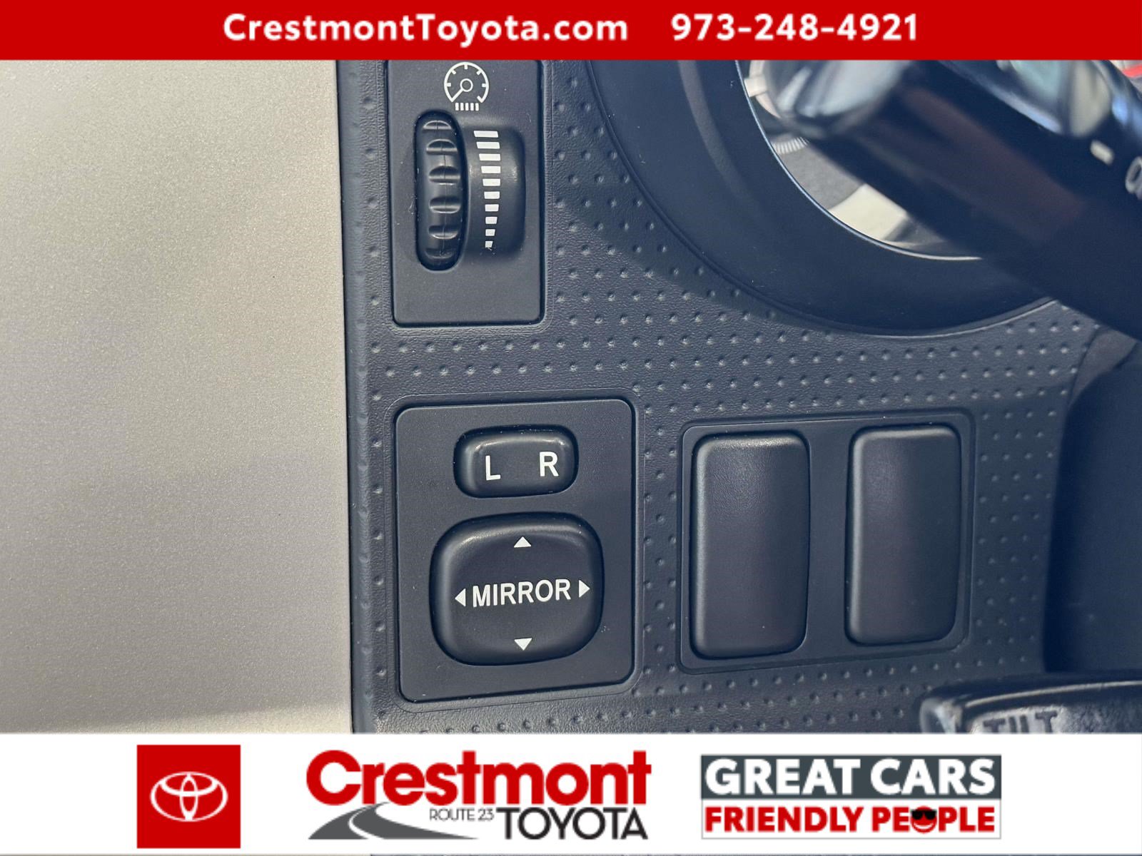 Used 2008 Toyota FJ Cruiser 4WD image 18
