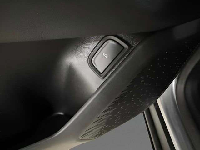 New 2026 Chevrolet Equinox LT w/ Convenience Package II image 9