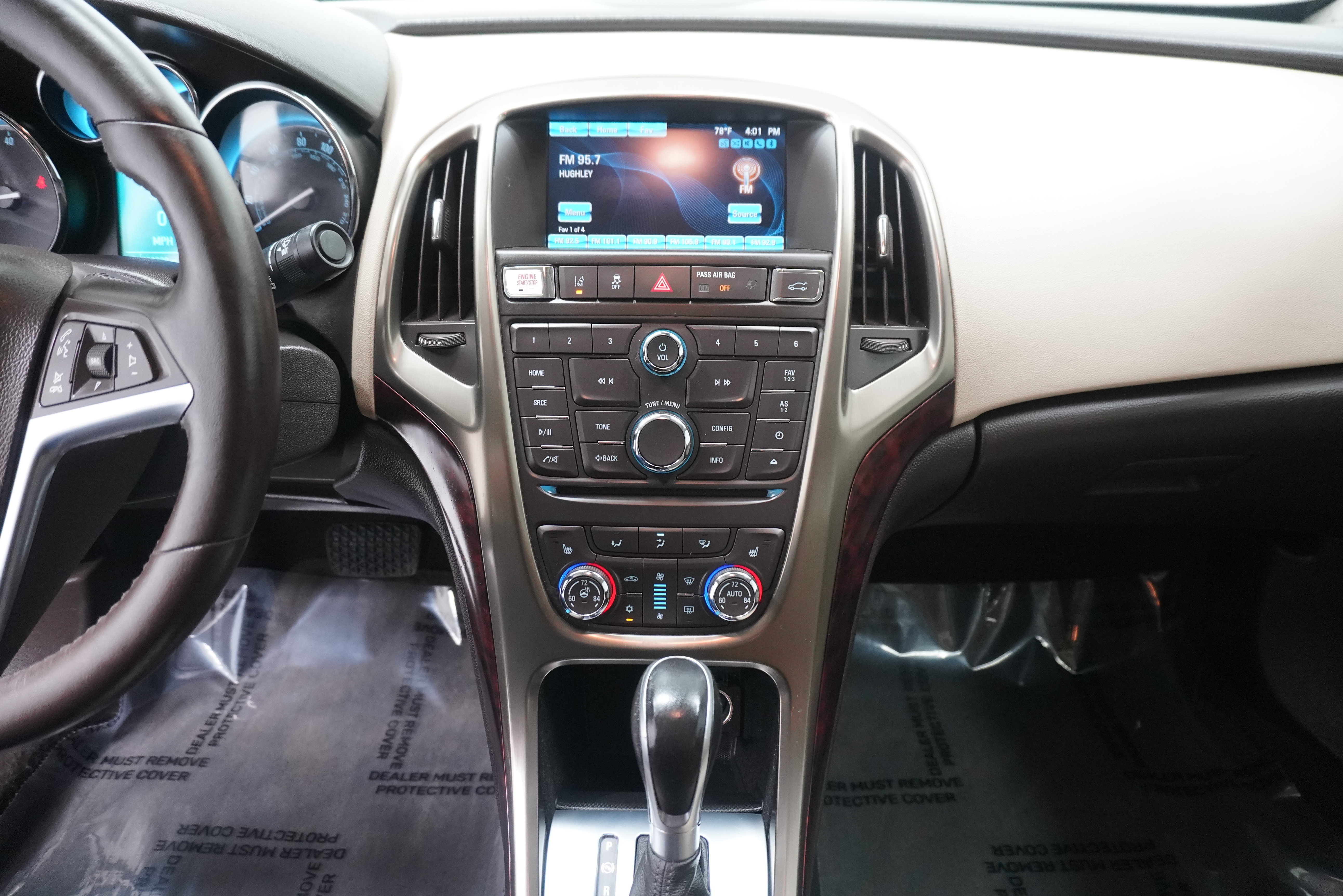 Used 2014 Buick Verano Leather FWD image 18