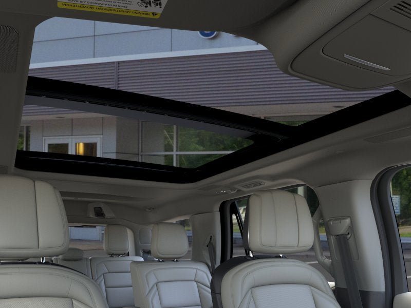New 2026 Lincoln Navigator Reserve AWD/4WD image 22