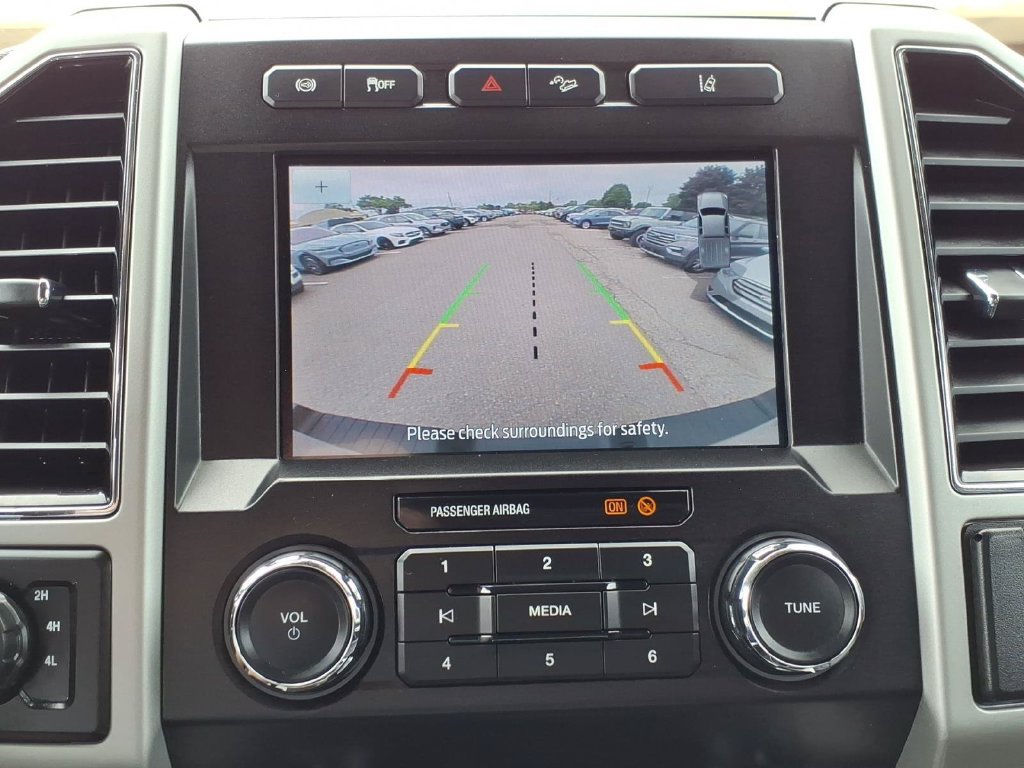 Used 2020 Ford F250 Lariat w/ Chrome Package AWD/4WD image 17