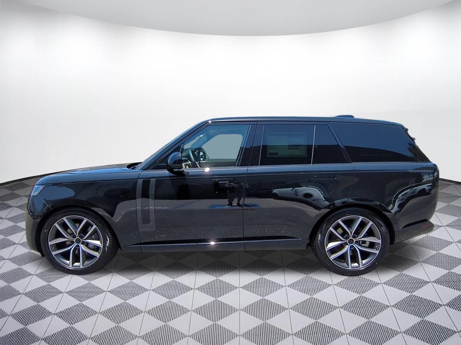 New 2026 Land Rover Range Rover SE AWD/4WD image 2