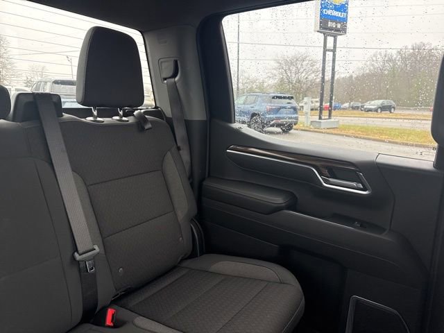 Used 2025 Chevrolet Silverado 1500 LT image 28