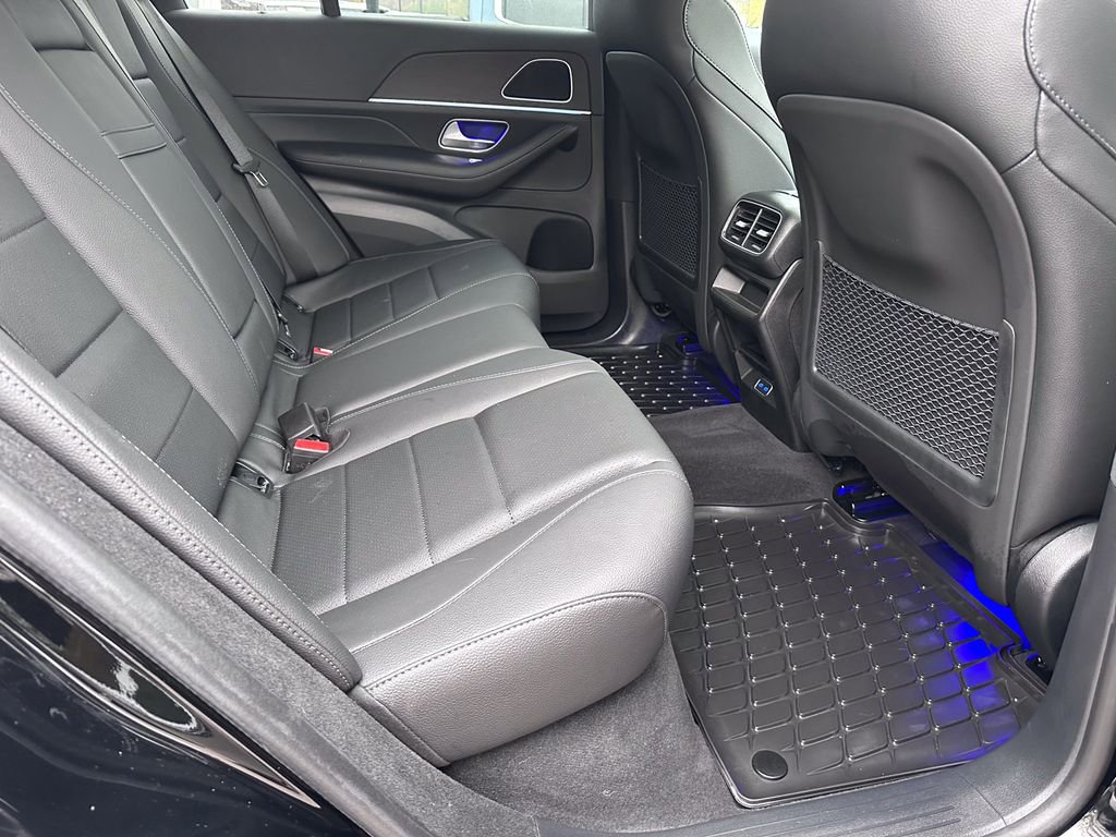 Used 2025 Mercedes-Benz GLE 350 4MATIC image 35