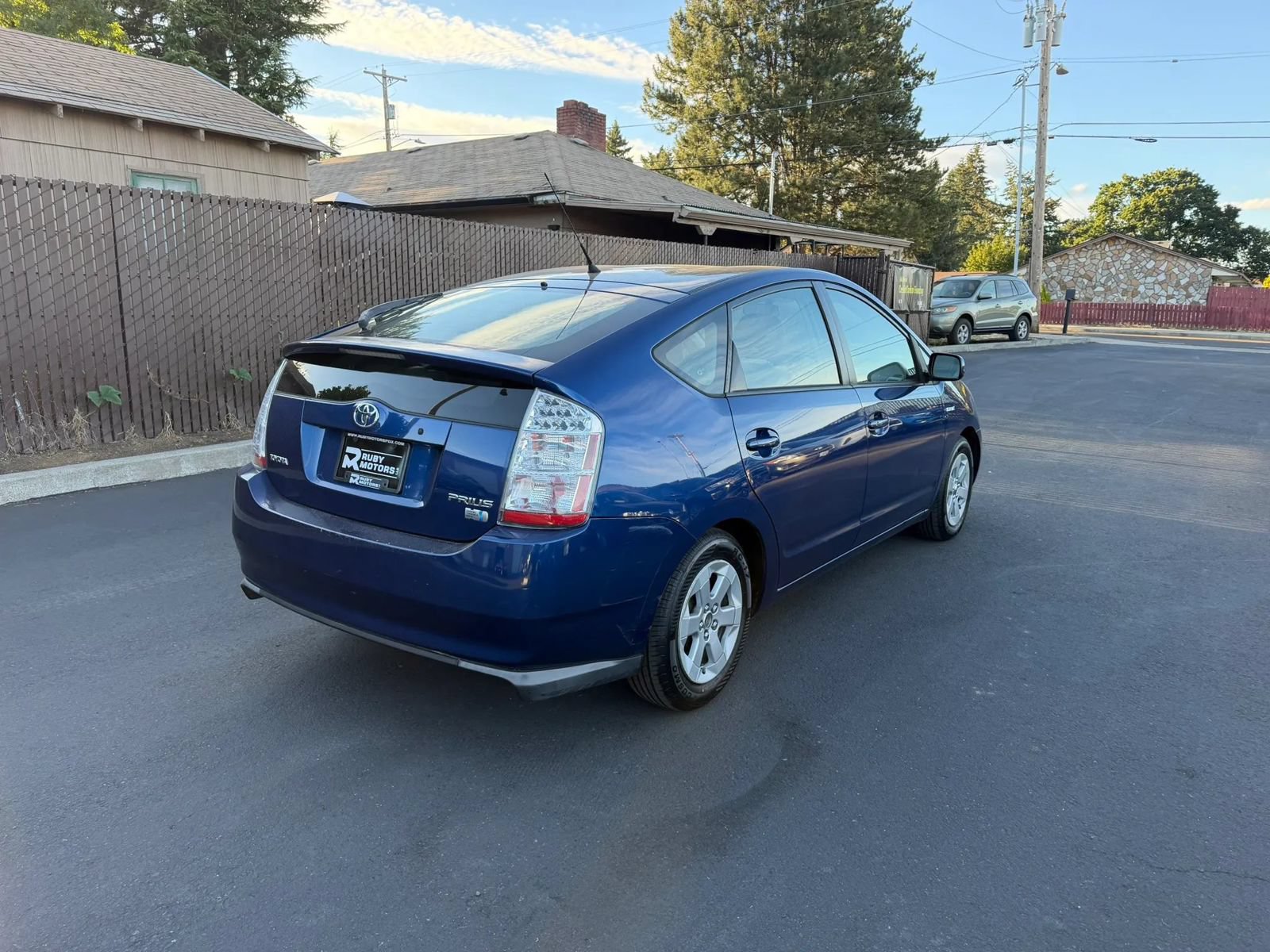 Used 2009 Toyota Prius w/ Pkg 2 FWD image 5