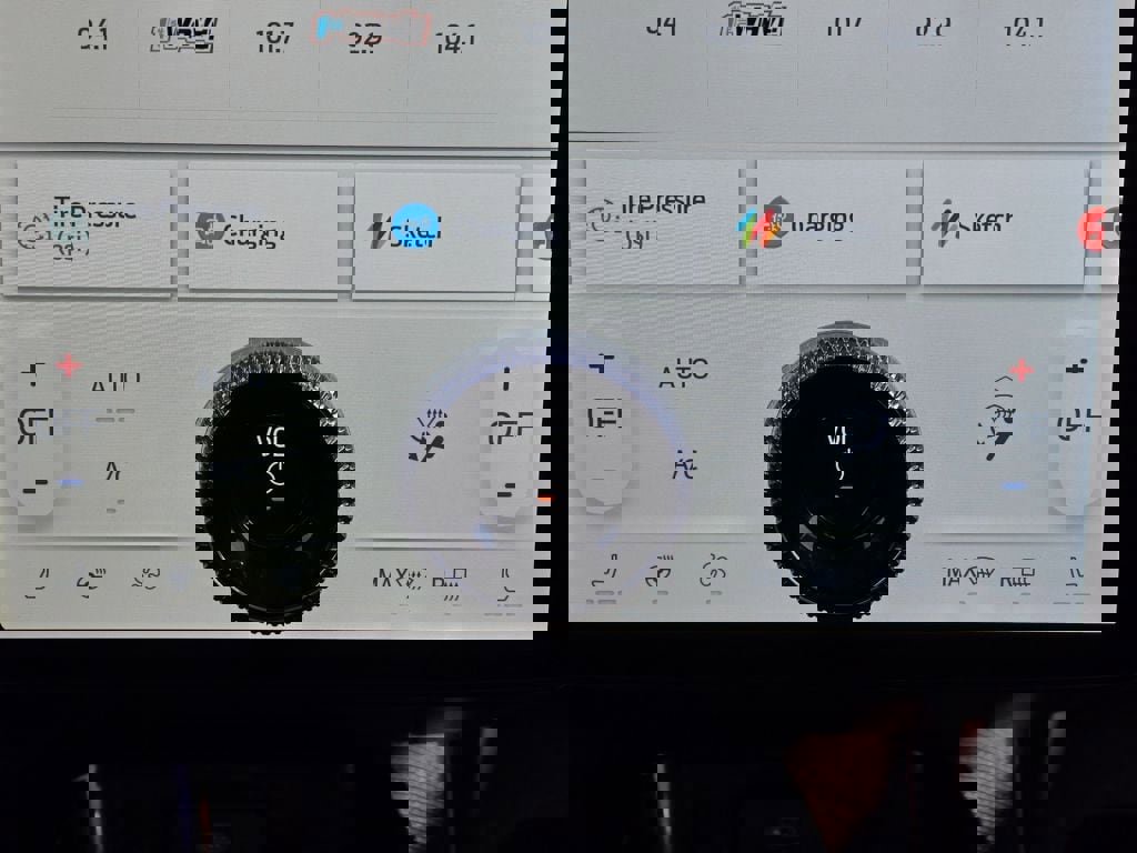 Used 2021 Ford Mustang Mach-E Premium w/ Equipment Group 301A image 12