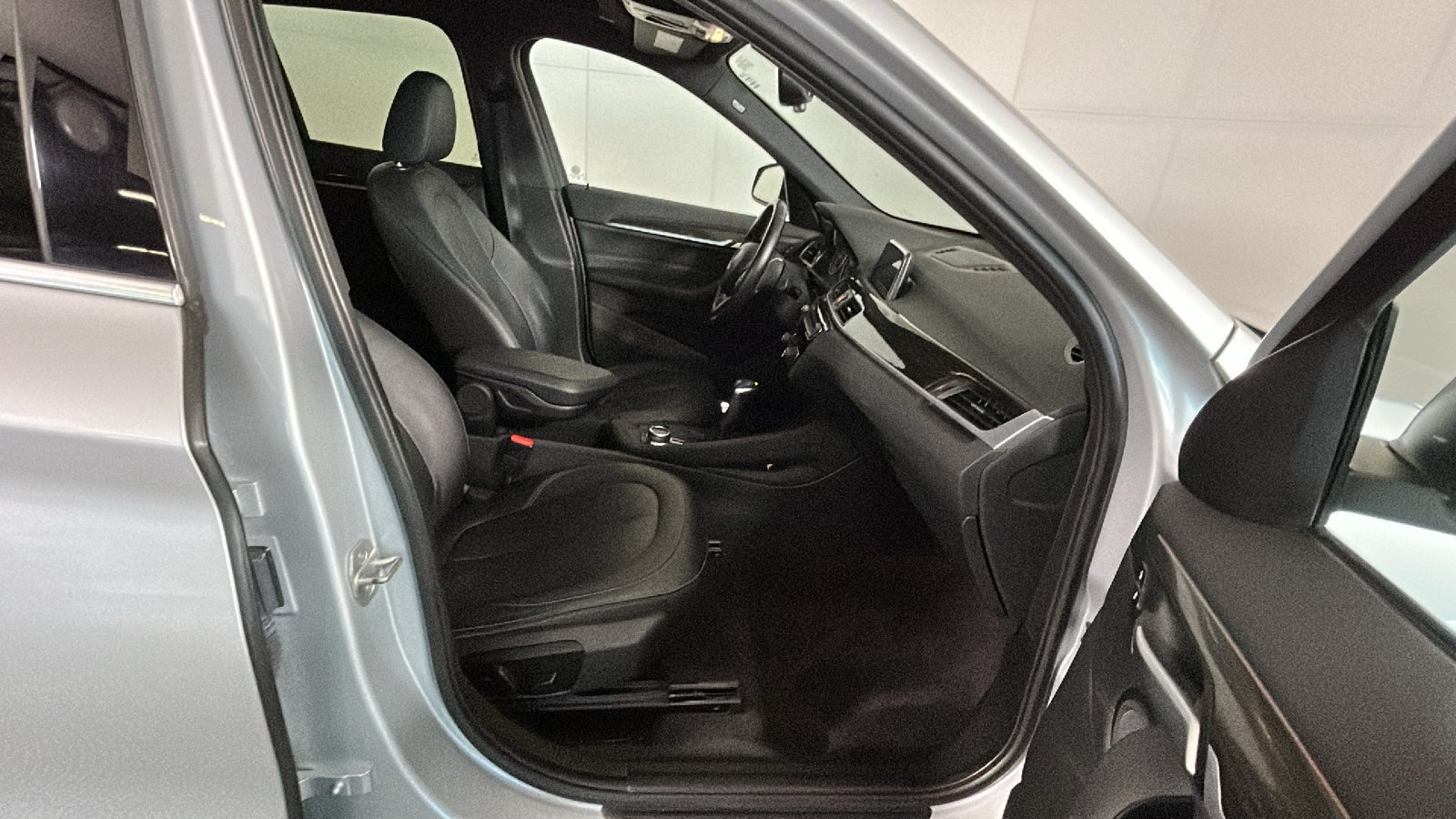 Used 2018 BMW X1 xDrive28i AWD/4WD image 36