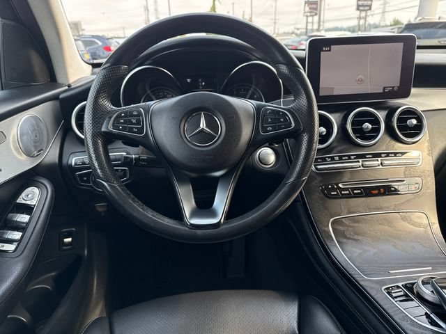 Used 2019 Mercedes-Benz GLC 300 4MATIC image 17