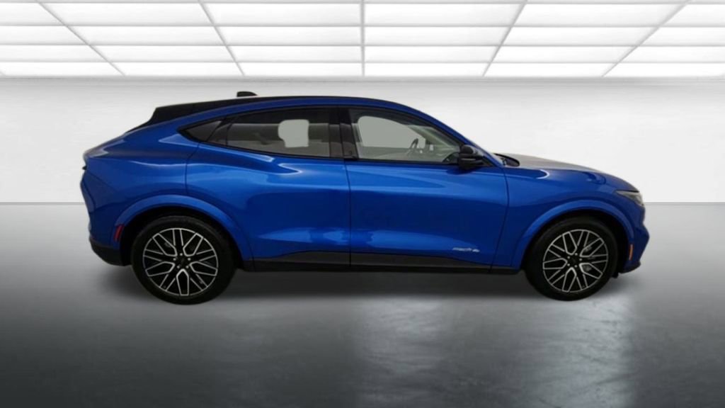 New 2025 Ford Mustang Mach-E Premium image 9