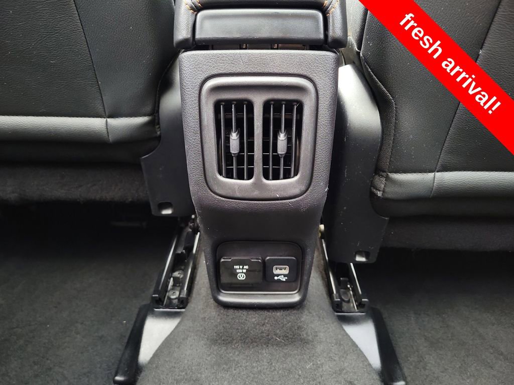Certified 2018 Jeep Compass Limited w/ Navigation Group image 13