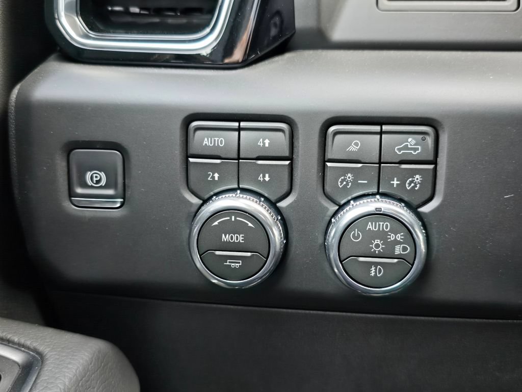 New 2026 GMC Sierra 1500 Denali AWD/4WD image 18