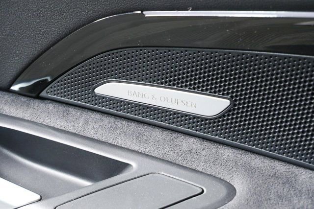 New 2025 Audi SQ5 Premium Plus image 7