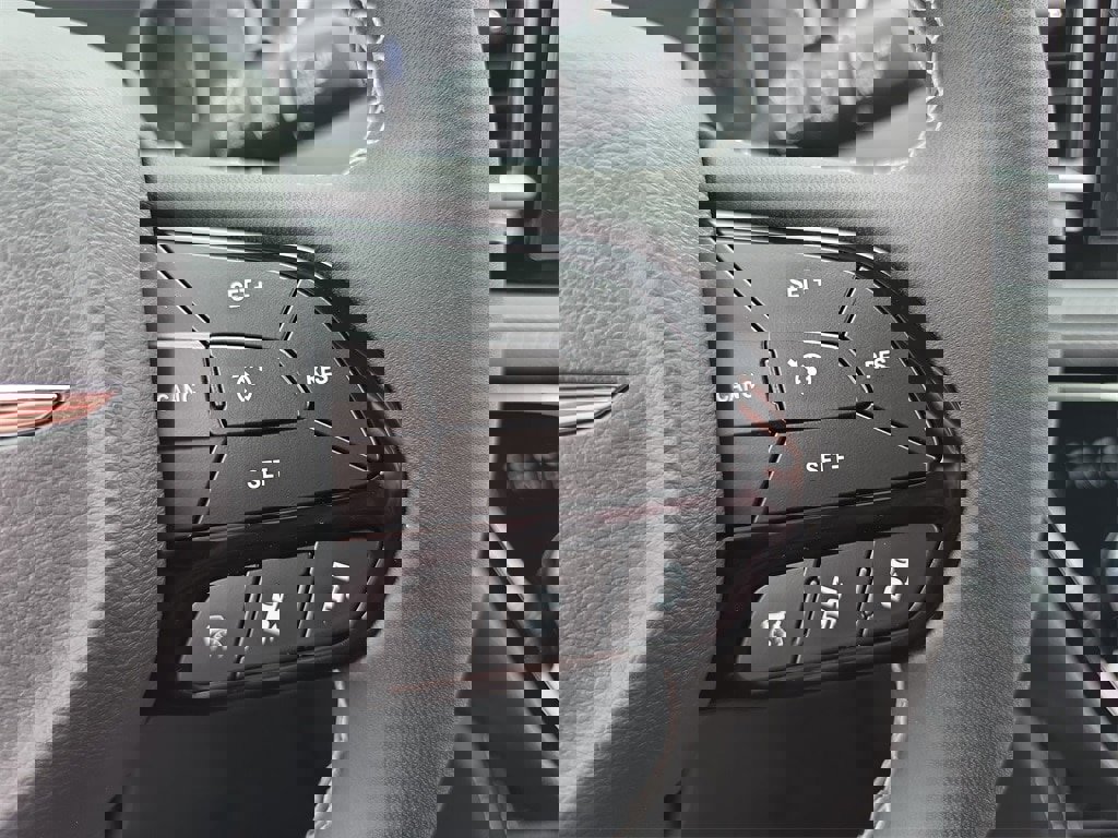 New 2026 Chrysler Pacifica Limited image 20