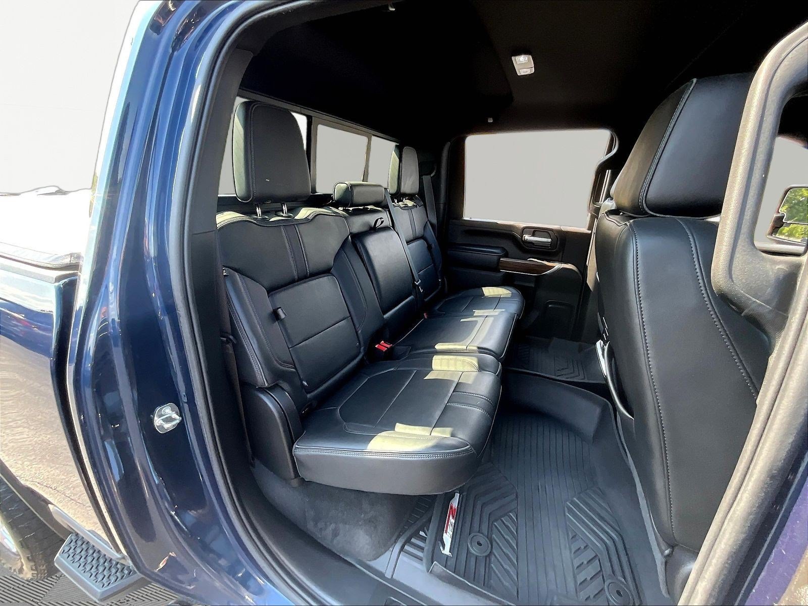 Used 2022 Chevrolet Silverado 2500 High Country w/ Z71 Off-Road Package AWD/4WD image 26