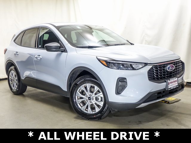 Used 2025 Ford Escape Active image 2