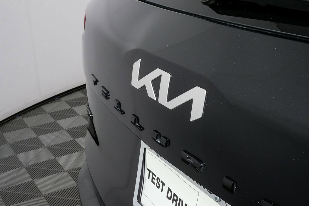 Used 2022 Kia Telluride SX w/ Nightfall Edition Package image 38