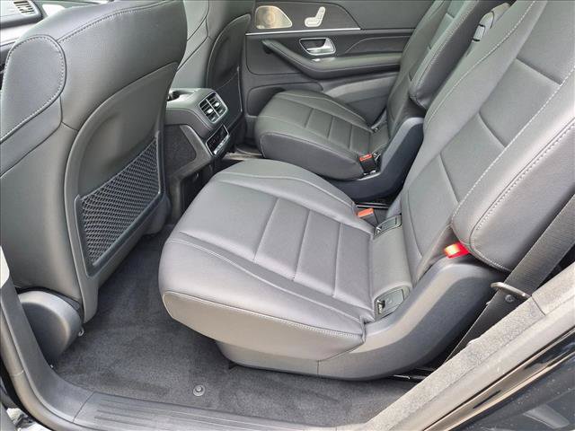 New 2026 Mercedes-Benz GLS 450 4MATIC image 15