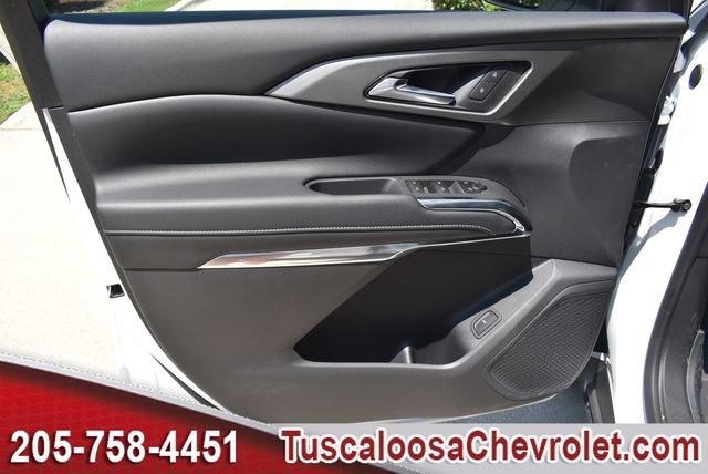 New 2026 Chevrolet Traverse LT w/ Driver Confidence Package image 13
