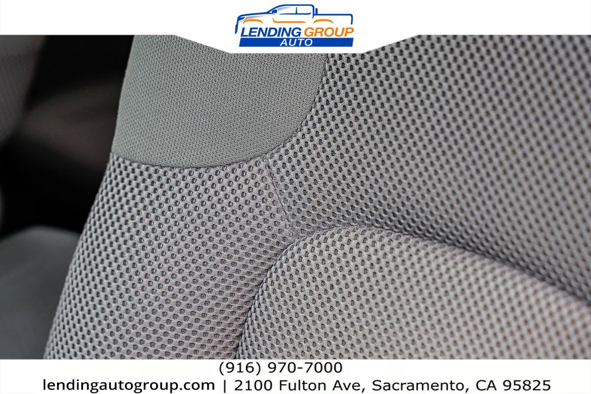 Used 2014 Nissan Frontier SV w/ SV Value Truck Package image 24