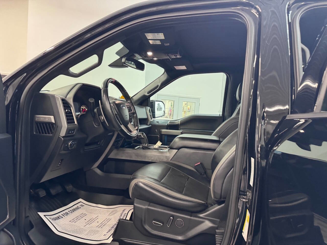 Used 2018 Ford F150 Raptor w/ Equipment Group 802A Luxury AWD/4WD image 10