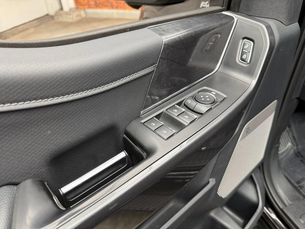 Used 2022 Ford F150 XLT w/ Equipment Group 302A High image 11