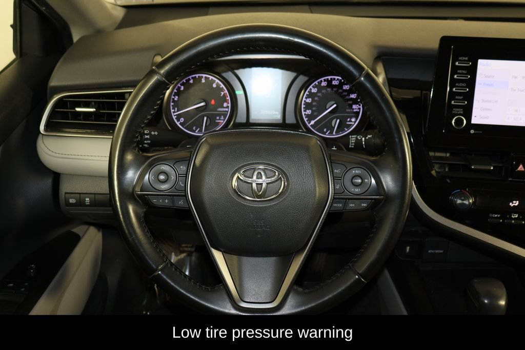 Used 2021 Toyota Camry SE w/ Convenience Package FWD image 7