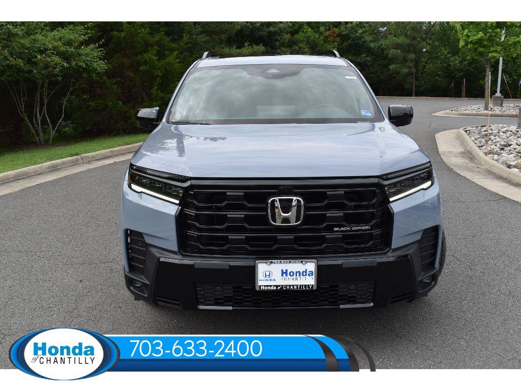 New 2026 Honda Pilot Black Edition image 2