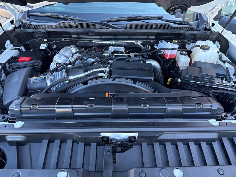 Used 2024 Chevrolet Silverado 2500 LT image 33