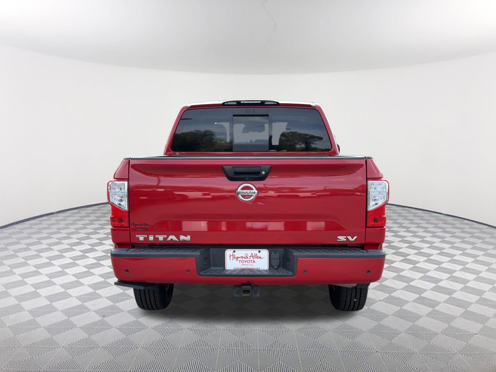 Used 2021 Nissan Titan SV w/ Accessory Utility Package RWD image 16