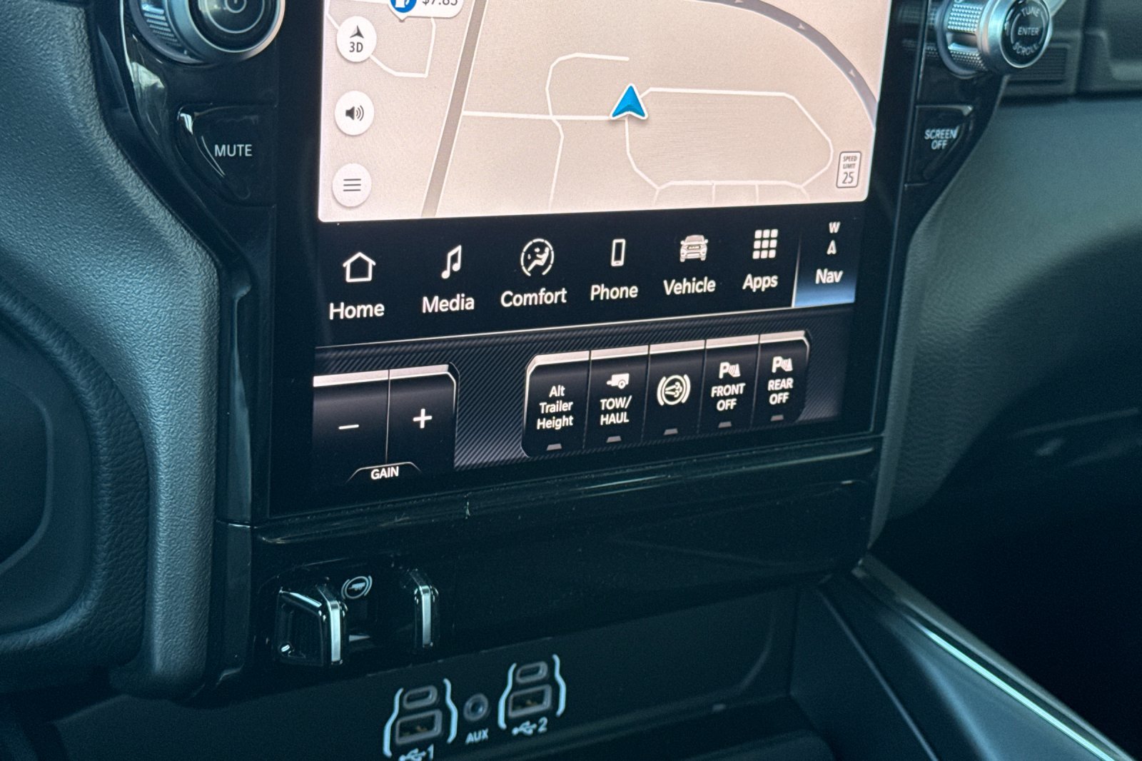 New 2027 RAM 3500 Laramie AWD/4WD image 19
