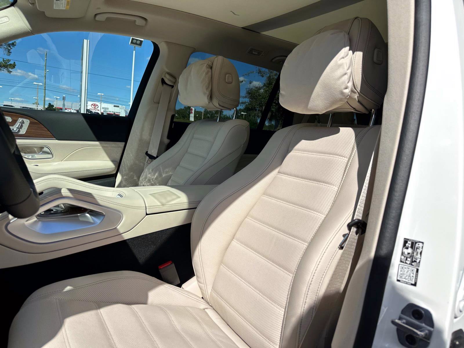 New 2026 Mercedes-Benz GLS 450 4MATIC image 19