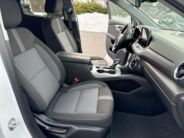 Certified 2025 Chevrolet Blazer LT AWD/4WD image 27