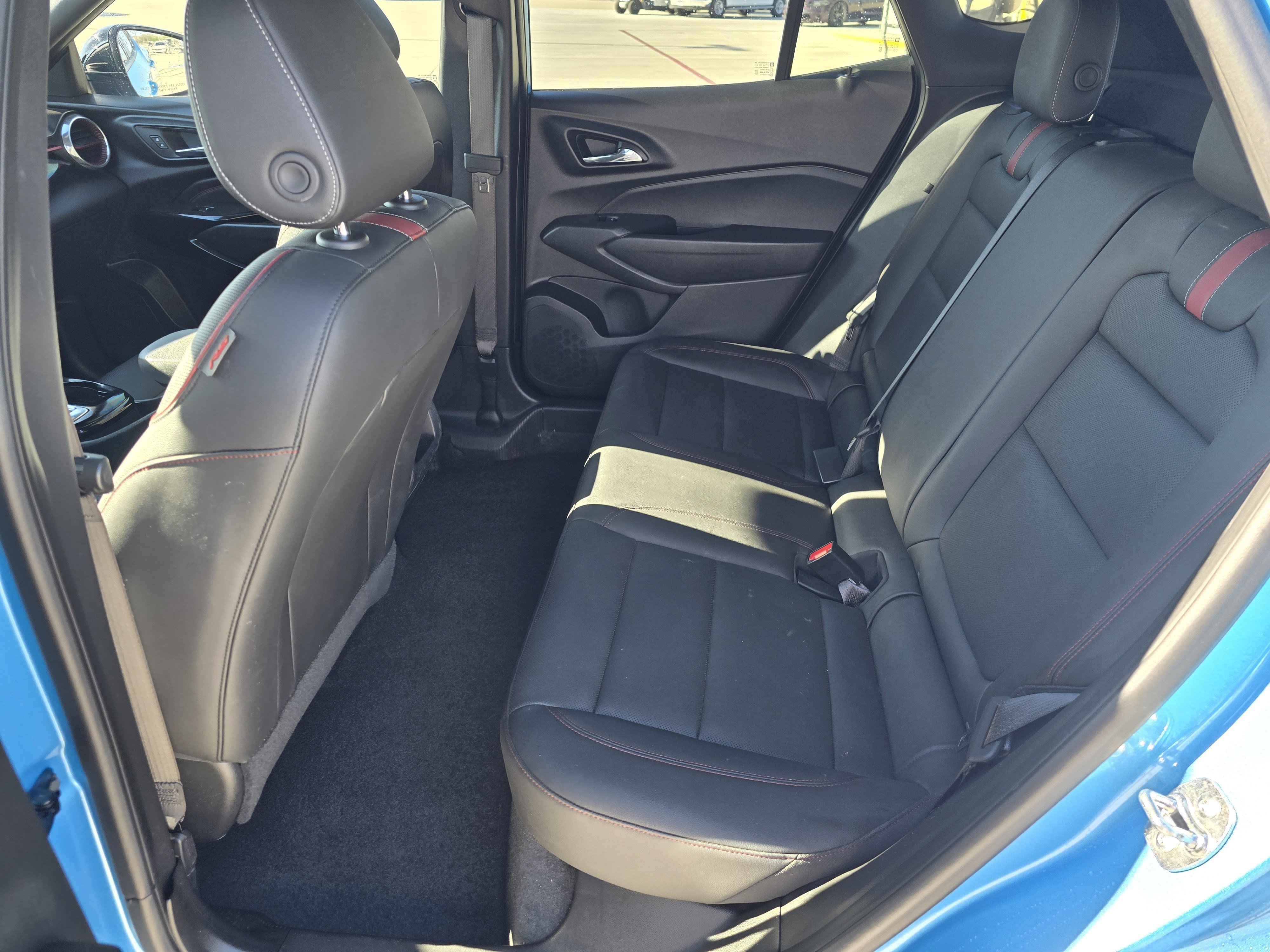 Used 2025 Chevrolet Trax RS w/ Driver Confidence Package image 10